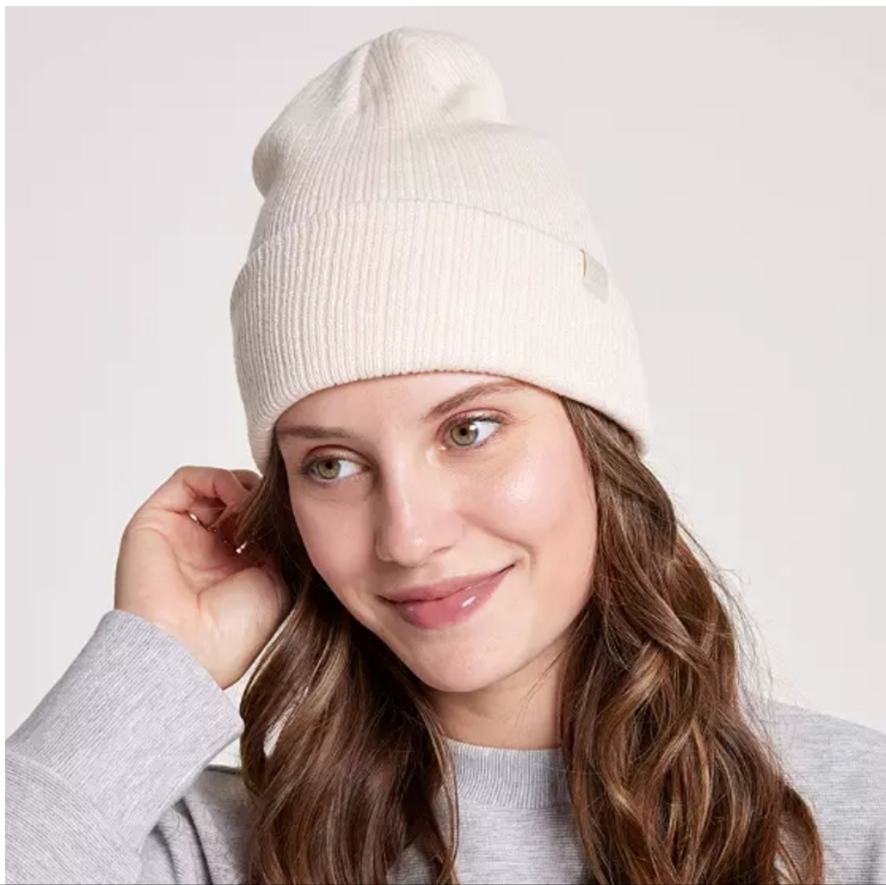 CALIA by Carrie Underwood Ribbed Beanie in Ivory